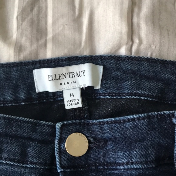 Jeans - Picture 4 of 4